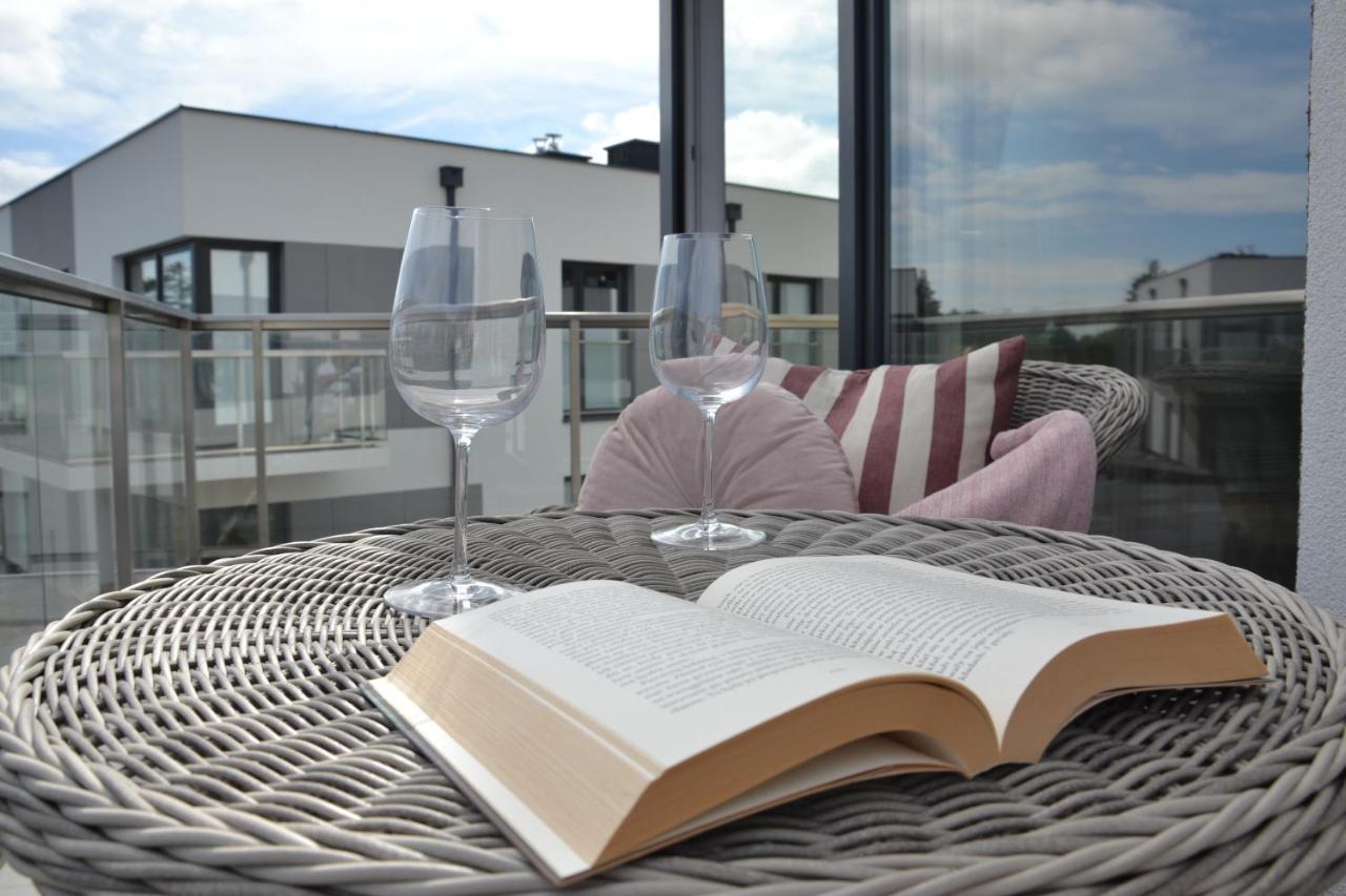 Luxuro Ustka Apartment Bagian luar foto